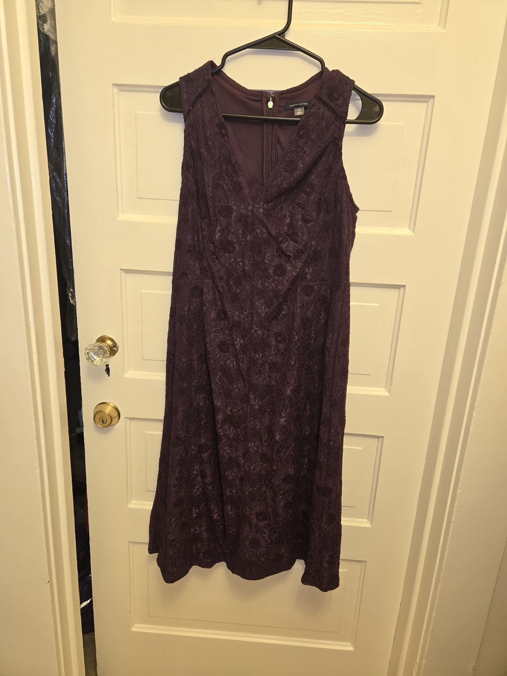 Tommy Hilfiger Sleeveless Lace Midi Dress in Plum